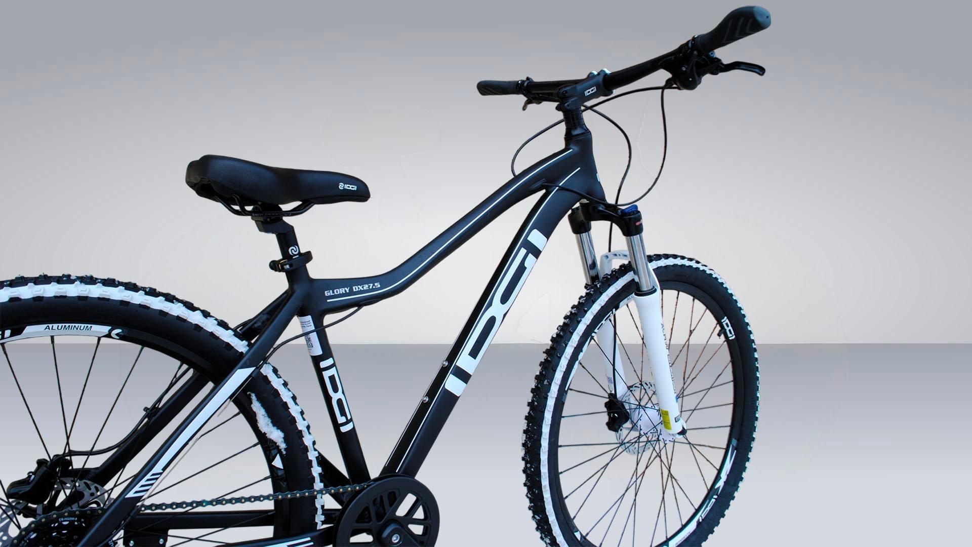 IDGI GLORY DX 27.5 чёрно-белый SHIMANO,КАССЕТА,
Вилка:Suntour XCM30